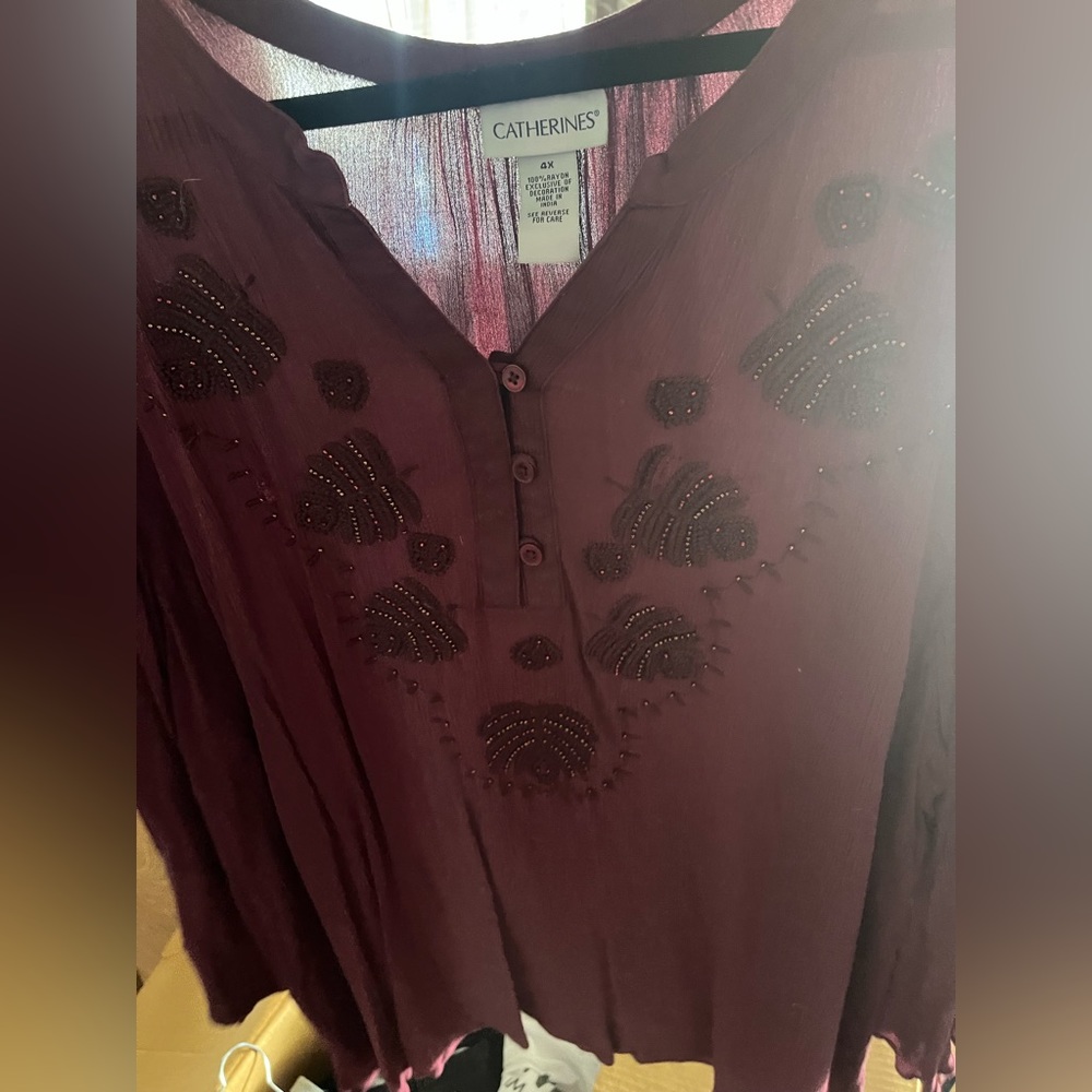Woman + size blouse